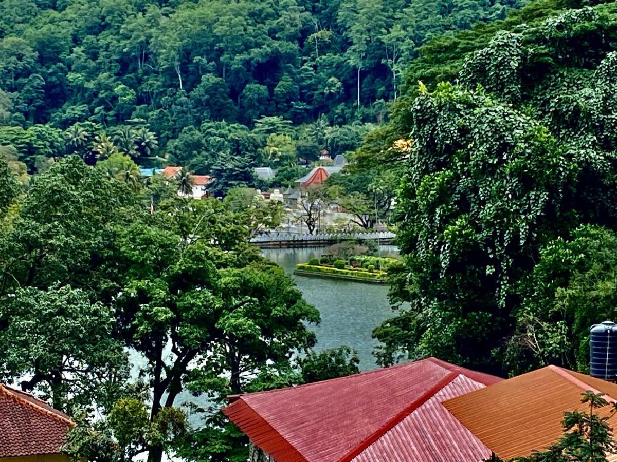 Sesatha Lake Kandy Exterior foto